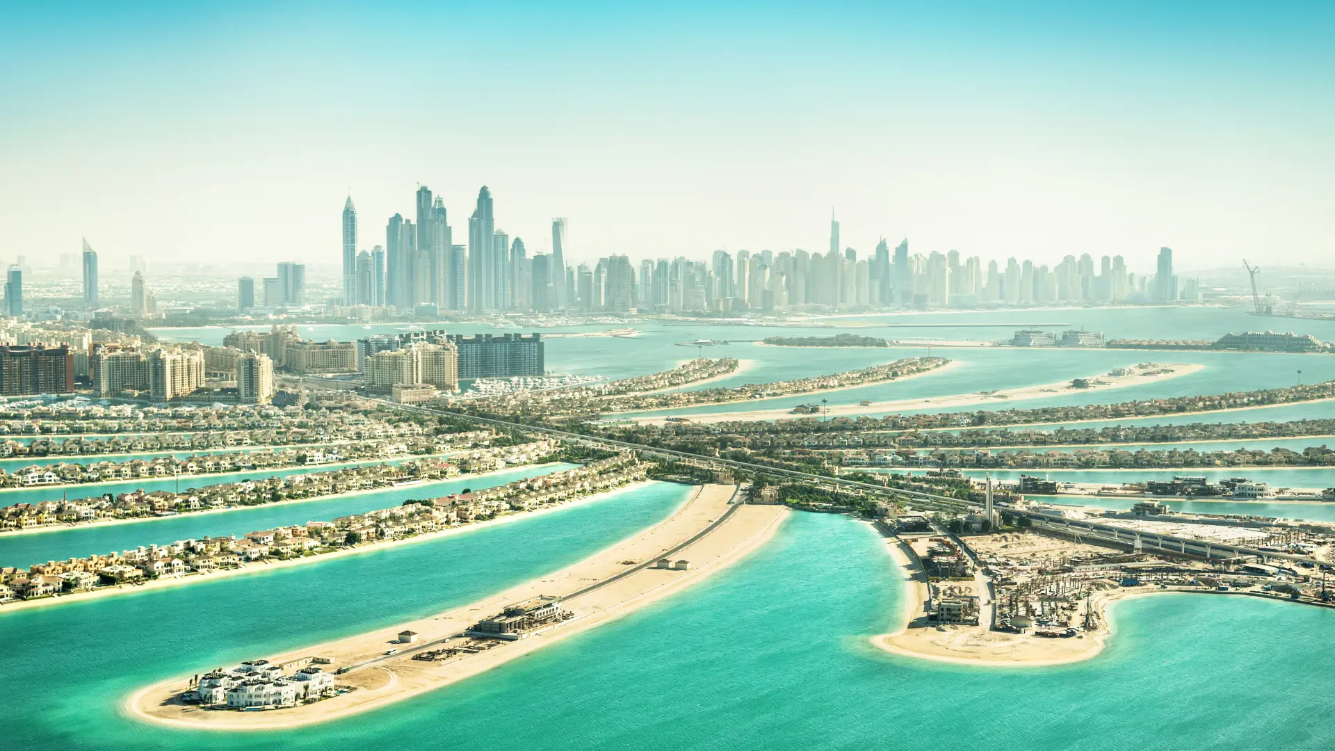 Quanto costa comprare casa a Dubai da italiano — costi reali 2026
